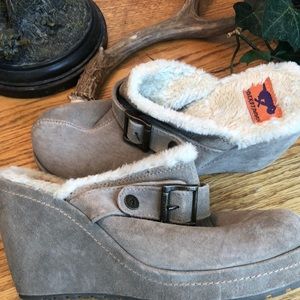 Rocket dog mules clogs